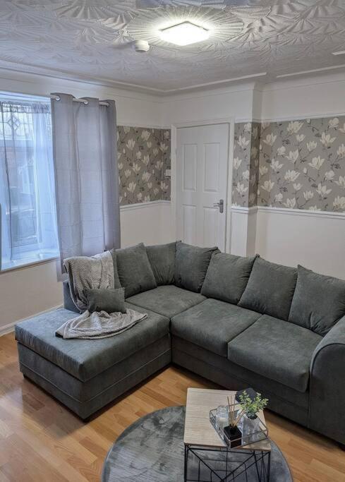 As Peaceful Home Bescot Bagian luar foto